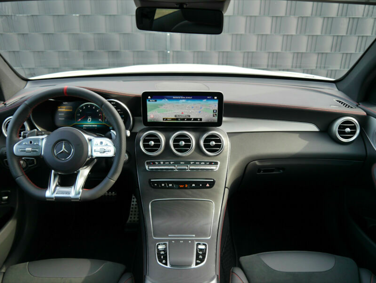 Mercedes GLC 43 AMG 4matic | předváděcí auto skladem  | V6 benzin 390 koní | super výbava | skvělá cena | nákup online | autoibuy.com
